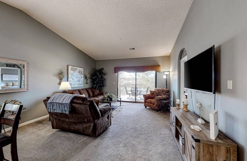 Branson Condo | 128 m² Condo ∙ 2 bedrooms ∙ 6 guests