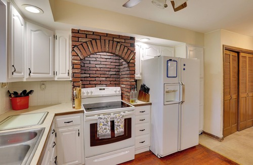 Kansas City House | 13 Miles to Arrowhead Stadium! BBQ-Ready Home Base