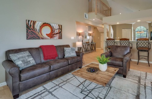 Table Rock Apartment | 138 m² Apartment ∙ 3 bedrooms ∙ 8 guests