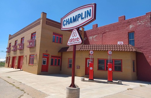 Hennessey Apartment | 1921 Champlin Gas Station