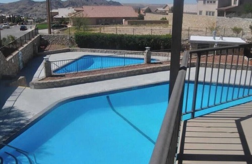 El Paso Apartment | 2 bedroom apartment in gated community with a beautiful Mountain View,