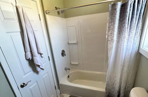 St. James House | 2-bedroom house in StJames, minutes from Hwy 44 w/grill on back deck, smart TV.