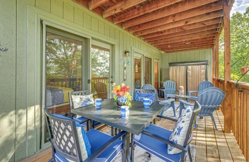 Notch Estates Apartment | 2 Mi to Silver Dollar City Inviting Family Escape