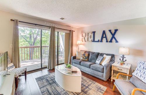 Notch Estates Apartment | 2 Mi to Silver Dollar City Reed Springs Condo