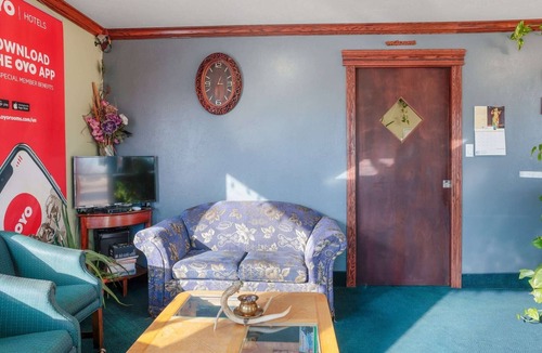 Liberal Apartment | 2 Queen Bed| Smoking