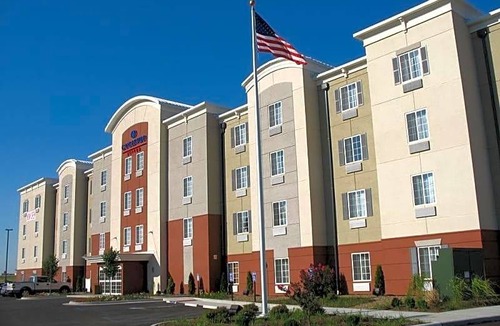 Cape Girardeau Hotel | 2-Star Hotel ∙ Candlewood Suites Cape Girardeau, an IHG Hotel