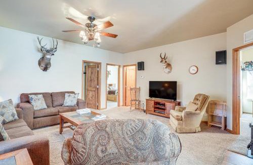 San Cristobal House | 20 Mi to Taos Ski Valley: Secluded Mtn-View Cabin!