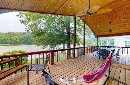 Branson Cabin | 214 m² Cabin ∙ 1 bedroom ∙ 8 guests