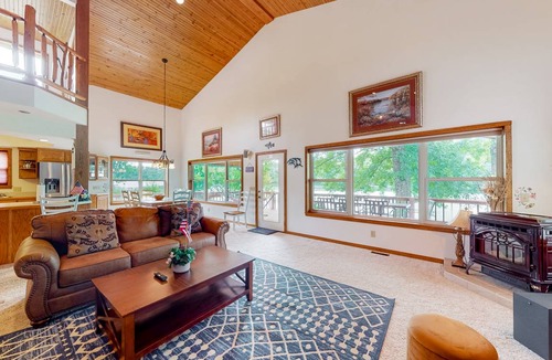 Branson Cabin | 214 m² Cabin ∙ 1 bedroom ∙ 8 guests