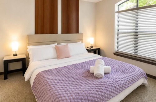 Brady Arts District Apartment | 2BR Modern Downtown Tulsa Stay Near BOK Center