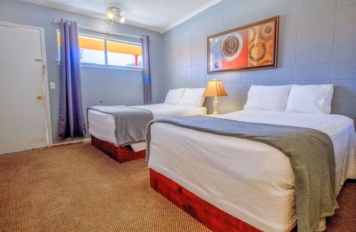 Wheeler Hotel | 3 Accommodations of Family-Friendly Rooms Near Wheeler City Park + Parking