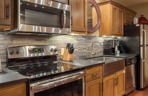Big Cedars Condo | 3 BD Condo, Sleeps 8 at Branson Paradise Point Resort!