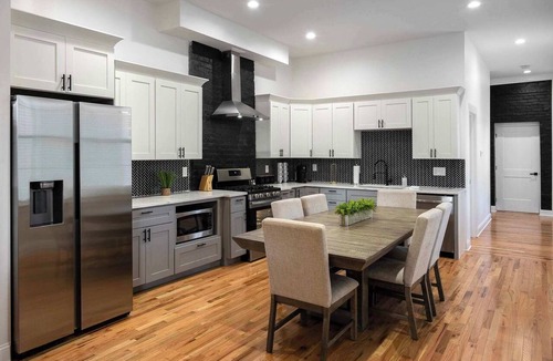 Covington Apartment | 3 Bedroom Condo - Close to Stadiums & Downtown