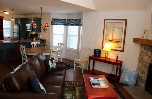 Branson Resort | 3 Bedroom, Luxury Cottage, Branson, Missouri 1973946