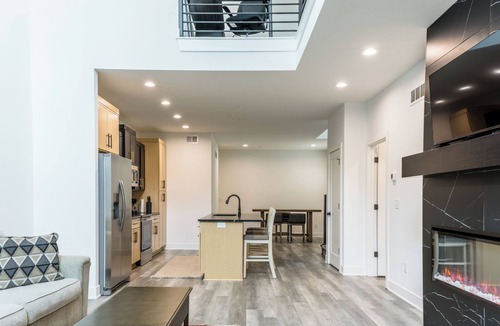 Olathe House | 3-bedroom luxury townhome in Olathe/Lenexa