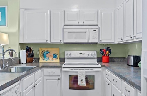 North Topsail Beach Condo | 3 Bedroom Oceanfront Condo with Community Pool