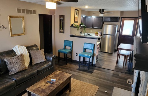 Kansas City House | 3-bedroom townhome in adorable Kansas City with AC