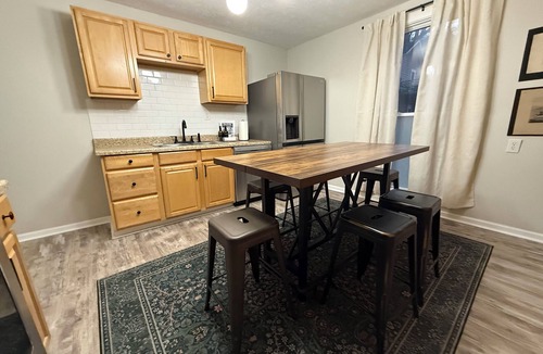 Frankfort House | 3 King Beds - Bourbon Trail - 2 Miles to Buffalo Trace - Farm Tours