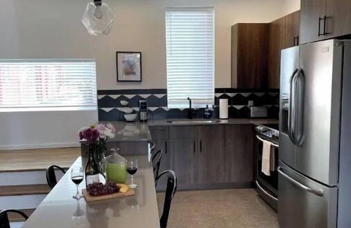 Downtown Chattanooga House | 3-Story✿Townhome✿Walkable ✿ Heart of Southside