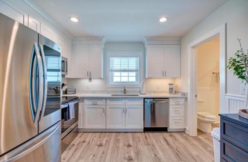 Surf City Hotel | 3002 Queen Suite, 3rd Floor Surfside