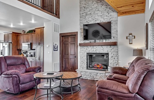 Indian Point Cottage | 323 m² Cabin ∙ 7 bedrooms ∙ 21 guests