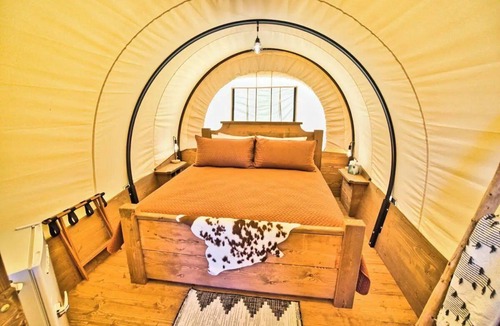 Camp Verde Hotel | 341 Conestoga Wagon - Riverfront Resort