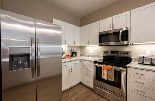 Branson Condo | 3BR/3BA Walk-in ~ Close to 76 Strip ~ Resort Amenities ~ FREE TICKETS INCLUDED! (FH-G203)