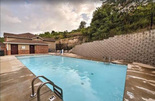 Branson Apartment | 3BR Branson Condo PrimeLocation!