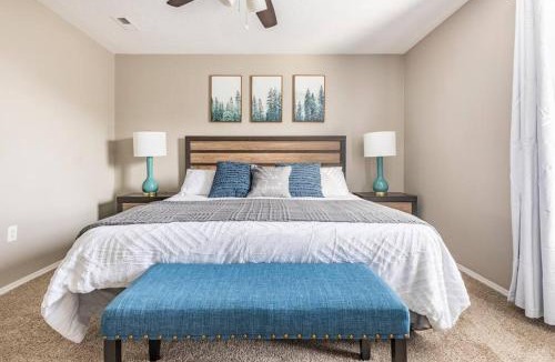 Branson Apartment | 3BR Branson Condo PrimeLocation!