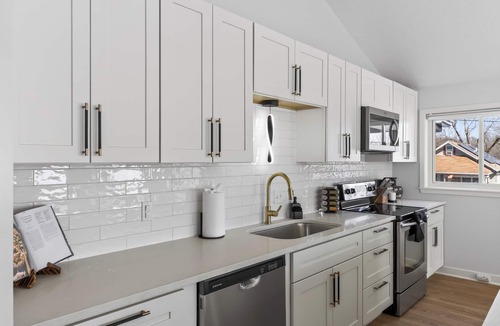 Independence House | 3BR Home Near KC 13 Min to Stadium/Sleeps 6
