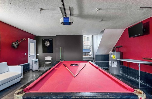 Old Hickory House | ‼️3BR Lakefront in Nashville w/BBQ & Hot Tub