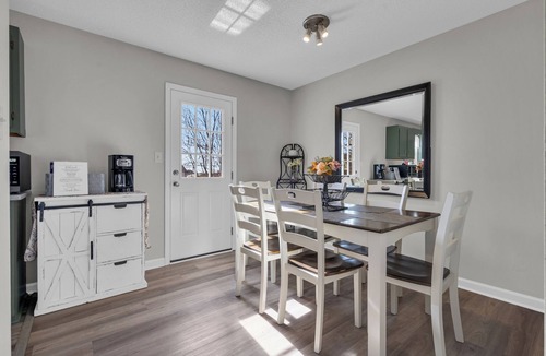 Oak Grove House | 3BR Near Ft. Campbell | Fenced Yard + Garage