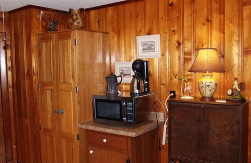 Hubert House | 3miles to Hammocks beach state park, Swansboro, Lejeune on private 22 acresn