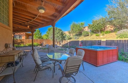 Sandia Heights South House | 4 bedroom/Hot Tub/Pets Welcome/Foothills Property