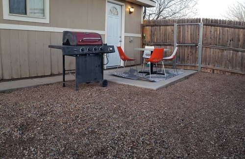 Roswell House | 4 blocks from New Mexico Military Institute and Main Street