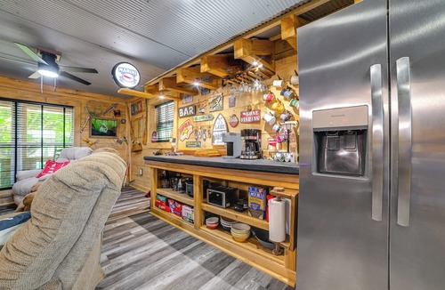 Benton House | 4 Mi to Boat Ramp! Ultimate Kentucky Lake Retreat
