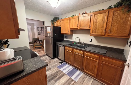 Frankfort House | 4 miles from Buffalo Trace, Frankfort KY, Charming 3 bedroom, Sleeps up to 7