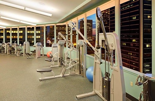 Downtown Louisville Hotel | 4-Star Hotel ∙ Galt House Hotel, A Trademark Collection Hotel