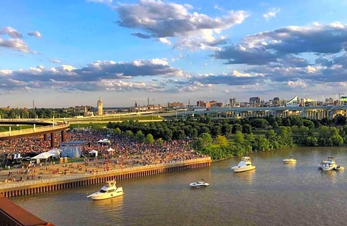 Downtown Louisville Hotel | 4-Star Hotel ∙ Galt House Hotel, A Trademark Collection Hotel