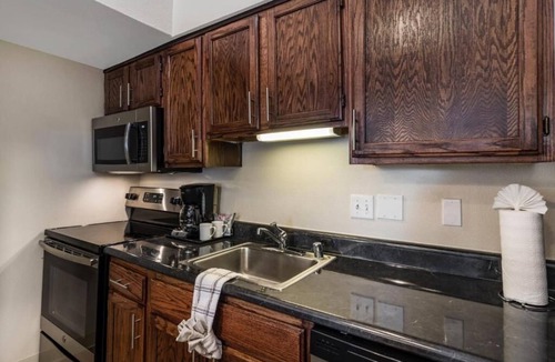 Biggs Field Hotel | 4 Two-Bedroom Suites! Swimming Pool, Pet-Friendly, Free Parking and Breakfast!