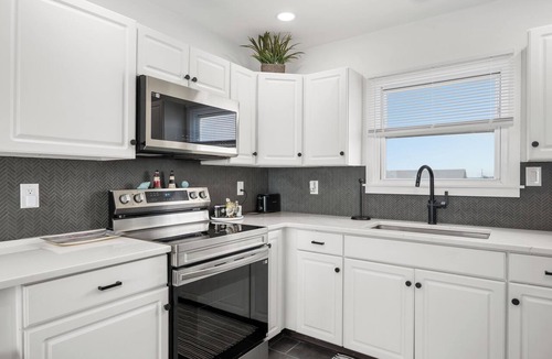 South Nags Head House | 449 Ocean-Front Amazing Views & Easy Beach Access
