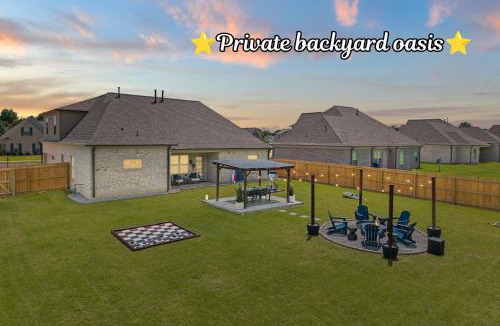 Olive Branch House | 4BR Family Home Game Room Near Memphis