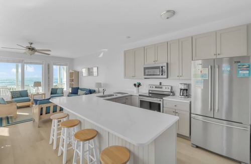 Emerald Isle House | 4BR Ocean Front Duplex - off Coast Guard Rd!