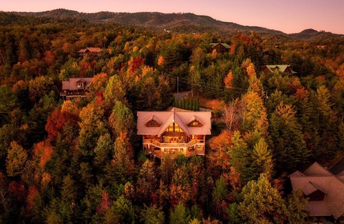 Pittman Center Cabin | 4Suites| JulyDeal | View | HotTub | FirePit | GmRm