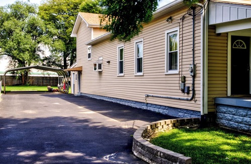 Buechel House | 5 Bd/3 Ba-Near Expo/UL/Fair/YUM/Zoo