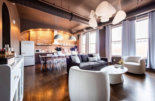 Downtown Louisville Apartment | 501 + 502 — Combined Suite
