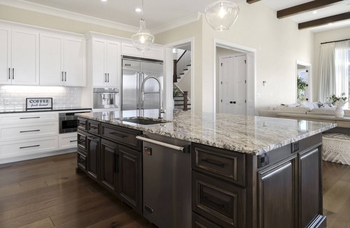 Simpsonville House | 6-acre retreat in Derby City near Valhalla and Bourbon Trail