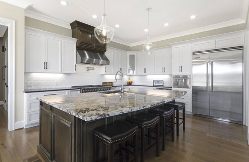 Simpsonville House | 6-acre retreat in Derby City near Valhalla and Bourbon Trail
