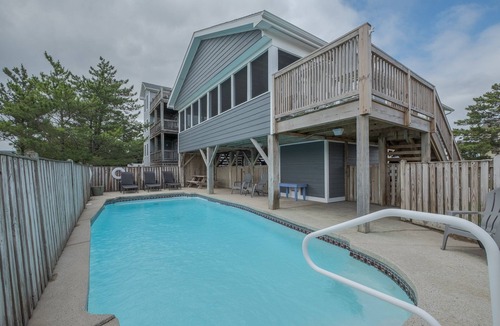 South Nags Head House | 6270- Southward, South Nags Head Pet Friendly Beach Box