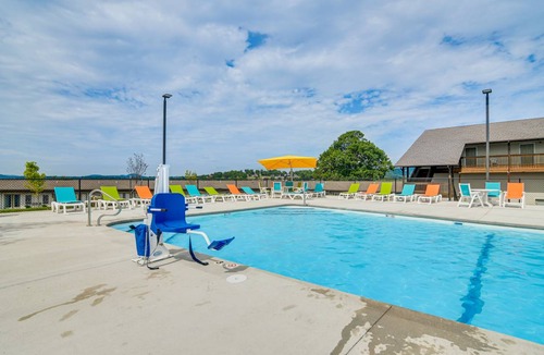 Kimberling City Apartment | 65 m² Apartment ∙ 2 bedrooms ∙ 8 guests